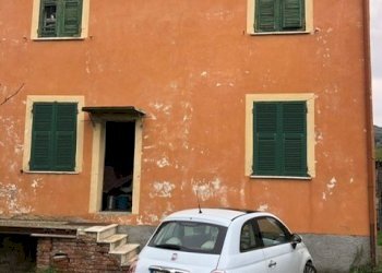 PHOTO-2022-11-12-10-28-20.jpg - Villa Santo Stefano di Magra - foto 2