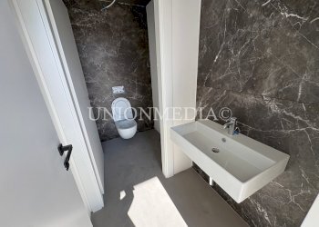 IMG_5427.JPG - Locale Commerciale Sarzana - foto 7