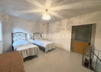 15 rustico fosdinovo.jpg - Rustic Via Carignano, Fosdinovo - photo 15