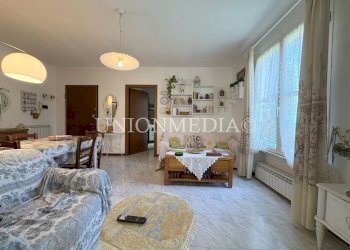 3 appartamento caniparola fosdinovo.jpg - Quadrilocale Via malaspina 1, Fosdinovo - foto 3