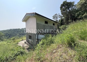 21 carignano fosdinovo rustico indipendente.jpg - Rustico via carignano, Fosdinovo - foto 12