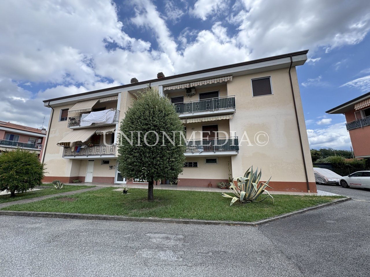 26 sarzana appartamento garage cantina.jpg - Quadrilocale Via GHIARETTOLO 10, Sarzana - foto 1