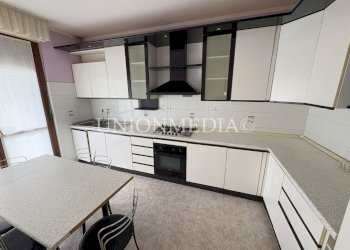 9 sarzana appartamento garage cantina.jpg - Quadrilocale Via GHIARETTOLO 10, Sarzana - foto 11