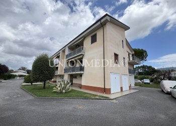 25 sarzana appartamento garage cantina.jpg - Quadrilocale Via GHIARETTOLO 10, Sarzana - foto 2