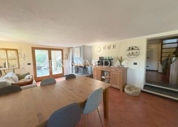 4 fosdinovo villa indipendente.jpg - Villa Viale Vittorio Alfieri, Fosdinovo - foto 4