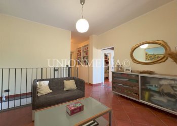 11 fosdinovo villa indipendente.jpg - Villa Viale Vittorio Alfieri, Fosdinovo - foto 11