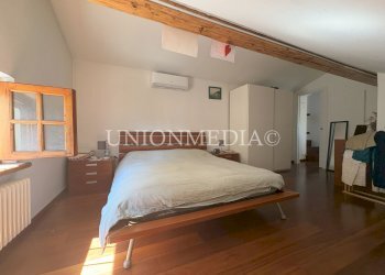 24 fosdinovo villa indipendente.jpg - Villa Viale Vittorio Alfieri, Fosdinovo - foto 24