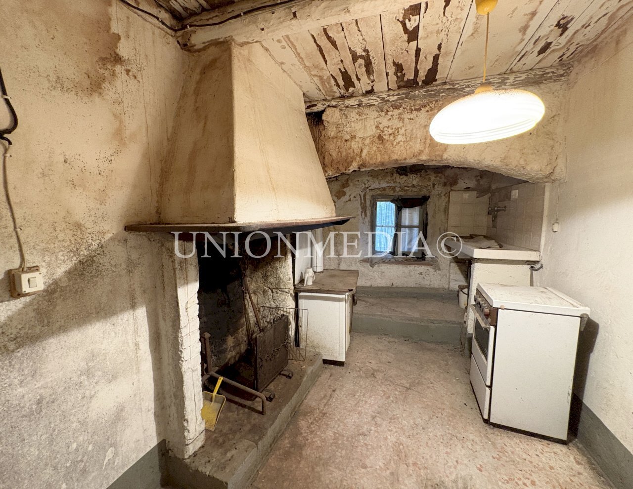 3 giucano fosdinovo rustico.jpg - Semi-detached house via giucano, Fosdinovo - photo 3