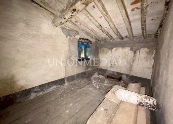 18 giucano fosdinovo rustico.jpg - Casa semi indipendente via giucano, Fosdinovo - foto 18