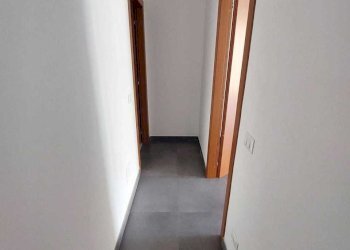 WhatsApp Image 2024-12-17 at 10.55.12(4).jpeg - Locale Commerciale via pietro gori, Sarzana - foto 5