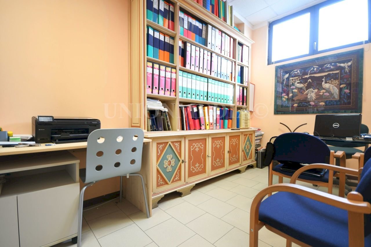 3.jpg - Ufficio Via Variante Aurelia 125, Sarzana - foto 3