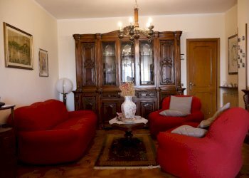 IMG-20250429-WA0021.jpg - Appartamento Via Provinciale 50, Castelnuovo Magra - foto 1