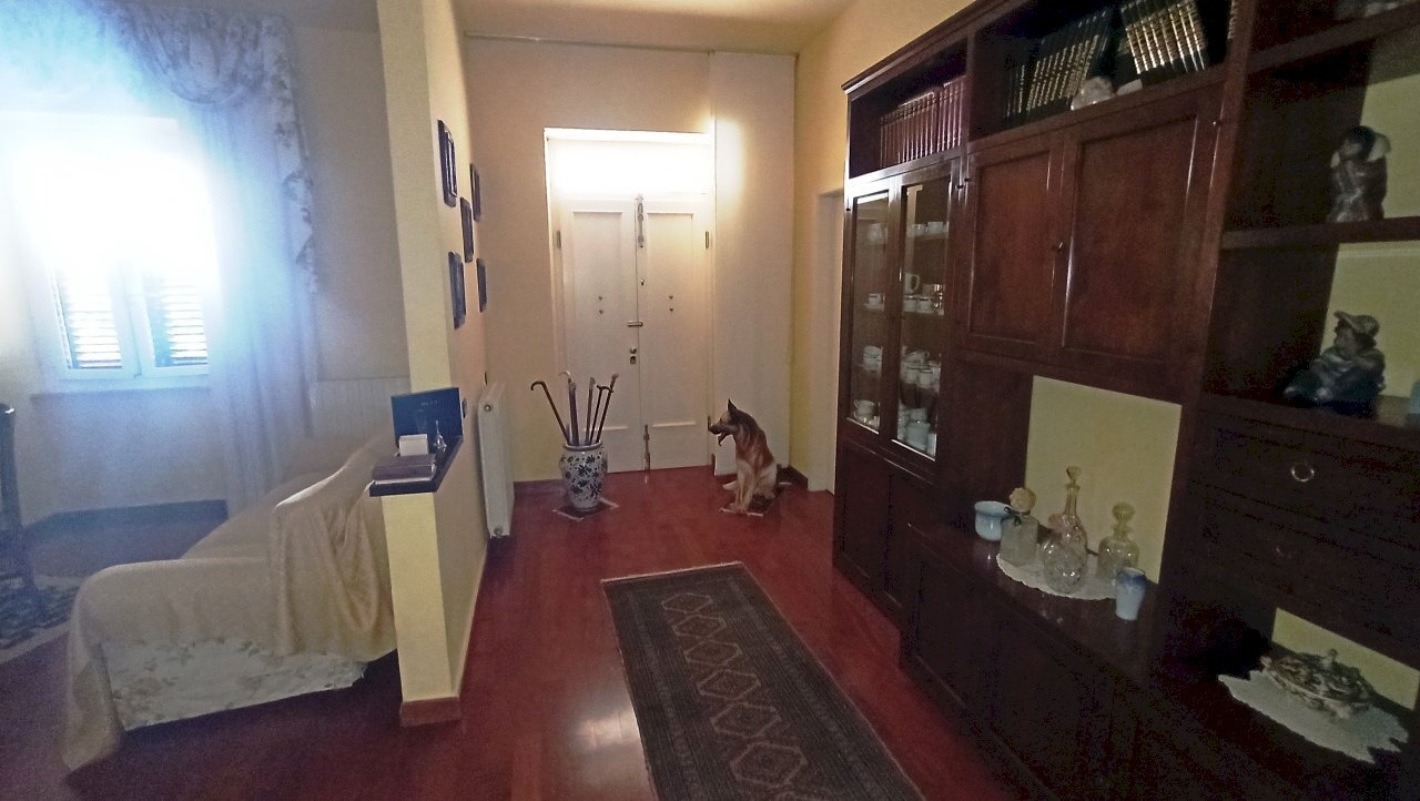 ingresso P. T.jpg - Four-room apartment Castelnuovo Magra - photo 2