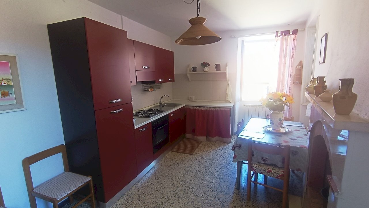 IMG_20250630_113629.jpg - Quadrilocale Via Dante Alighieri, Castelnuovo Magra - foto 1