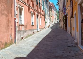 IMG_20250630_115253.jpg - Quadrilocale Via Dante Alighieri, Castelnuovo Magra - foto 19