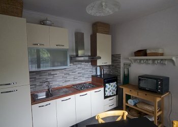 4 cucina 1.jpg - Casa semi indipendente Luni - foto 4