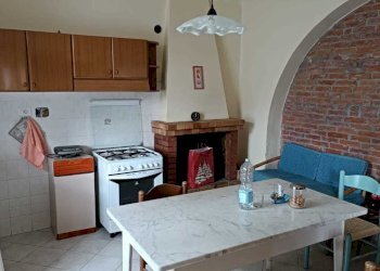 11.jpg - Casa semi indipendente Castelnuovo Magra - foto 2