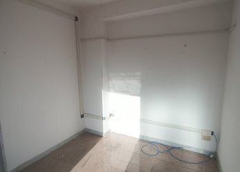 IMG_20250115_140812.jpg - Capannone Castelnuovo Magra - foto 5