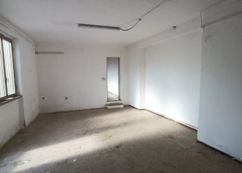 IMG_20250115_140840.jpg - Capannone Castelnuovo Magra - foto 10