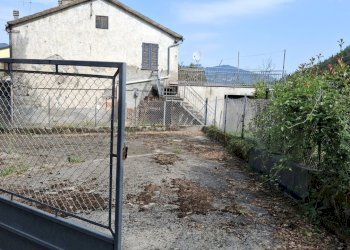 scoperto p.auto.jpg - Casa semi indipendente Via Serra di Sotto 116, Pennabilli - foto 7