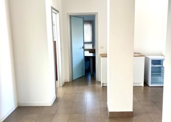 IMG_2119.jpg - Ufficio Via Enrico Mattei 9, Savignano sul Rubicone - foto 5