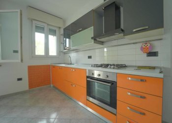 DSC00646.jpg - Appartamento Via Andrea Costa 133, Santarcangelo di Romagna - foto 6