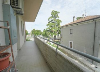 DSC00652.jpg - Appartamento Via Andrea Costa 133, Santarcangelo di Romagna - foto 11