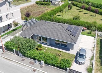 DJI_20250805133354_0027_D.jpg - Villa Via Primo Targhini 4101, Cesena - foto 29