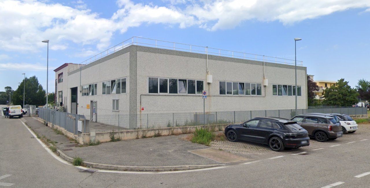 Immagine1.png - Locale Commerciale Via Argentina Altobelli 14P, Rimini - foto 2