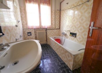 DSC09854 copia.jpg - Casa indipendente Via Montefeltro 130, Novafeltria - foto 13