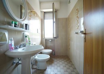 DSC01408.JPG - Quadrilocale Via C. Pisacane 38, Cattolica - foto 2