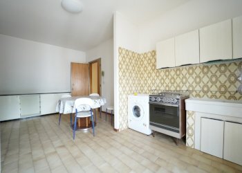 DSC01418.JPG - Quadrilocale Via C. Pisacane 38, Cattolica - foto 2