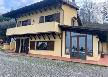 37.jpg - Villa Via Tomassini 18, Borghi - photo 1