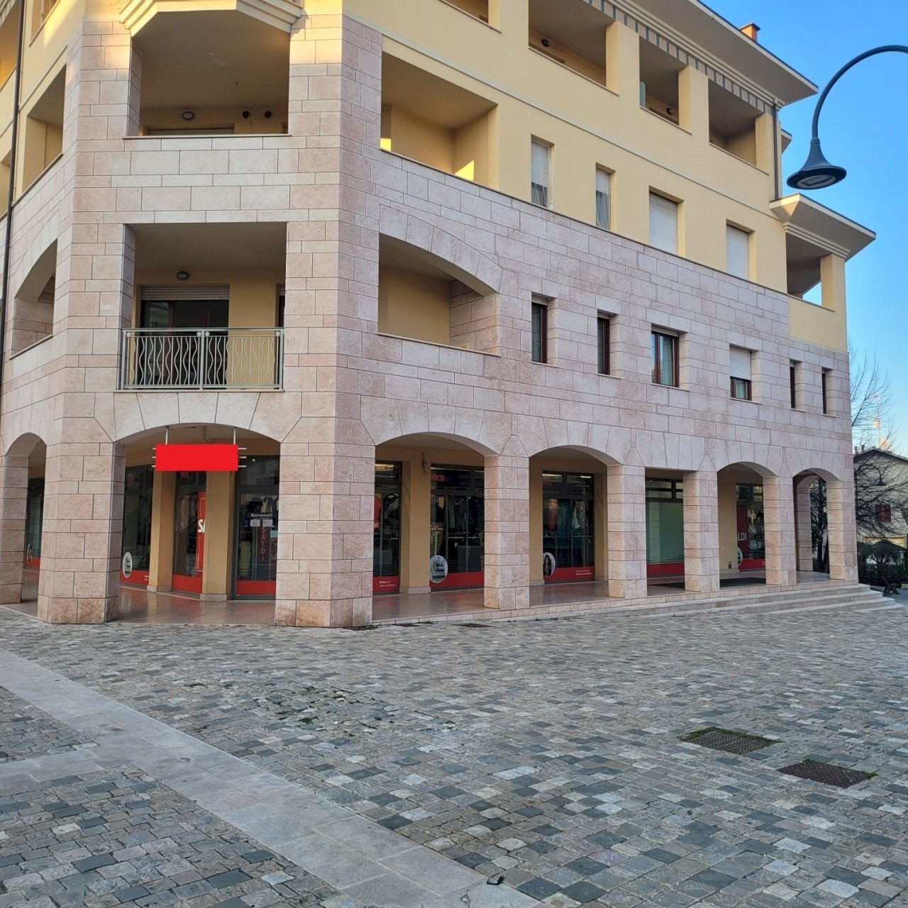 WhatsApp Image 2025-02-07 at 14.44.07.jpeg - Abbigliamento - Intimo Piazza Europa 24, Verucchio - foto 2