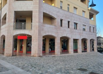 WhatsApp Image 2025-02-07 at 14.44.07.jpeg - Abbigliamento - Intimo Piazza Europa 24, Verucchio - foto 2