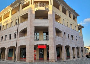 WhatsApp Image 2025-02-07 at 14.44.07 (1).jpeg - Abbigliamento - Intimo Piazza Europa 24, Verucchio - foto 3