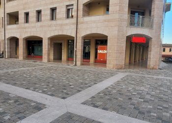 WhatsApp Image 2025-02-07 at 14.44.08 (10).jpeg - Abbigliamento - Intimo Piazza Europa 24, Verucchio - foto 8