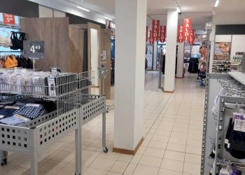 WhatsApp Image 2025-02-07 at 14.44.08 (8).jpeg - Abbigliamento - Intimo Piazza Europa 24, Verucchio - foto 9