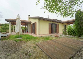 DSC02699.jpg - Villa Via Colombarina 17, Poggio Torriana - foto 21