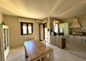 1.jpg - Quadrilocale Monopoli - foto 2