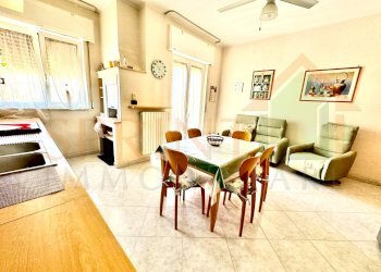 8.jpg - Trilocale Monopoli - foto 9