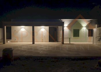 16.jpg - Villa Monopoli - foto 17