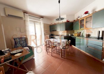 IMG_5632.jpg - Quadrilocale Via Fratelli Rosselli 11, Monopoli - foto 2