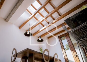 Dettaglio_velux.jpg - Appartamento via Azzo Gardino, Bologna - foto 22