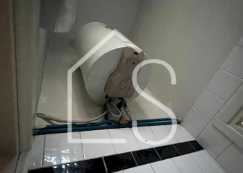 WhatsApp Image 2025-09-01 at 14.24.09 (4).jpeg - Locale Commerciale Via del Corso 4, Castiglione dei Pepoli - foto 6