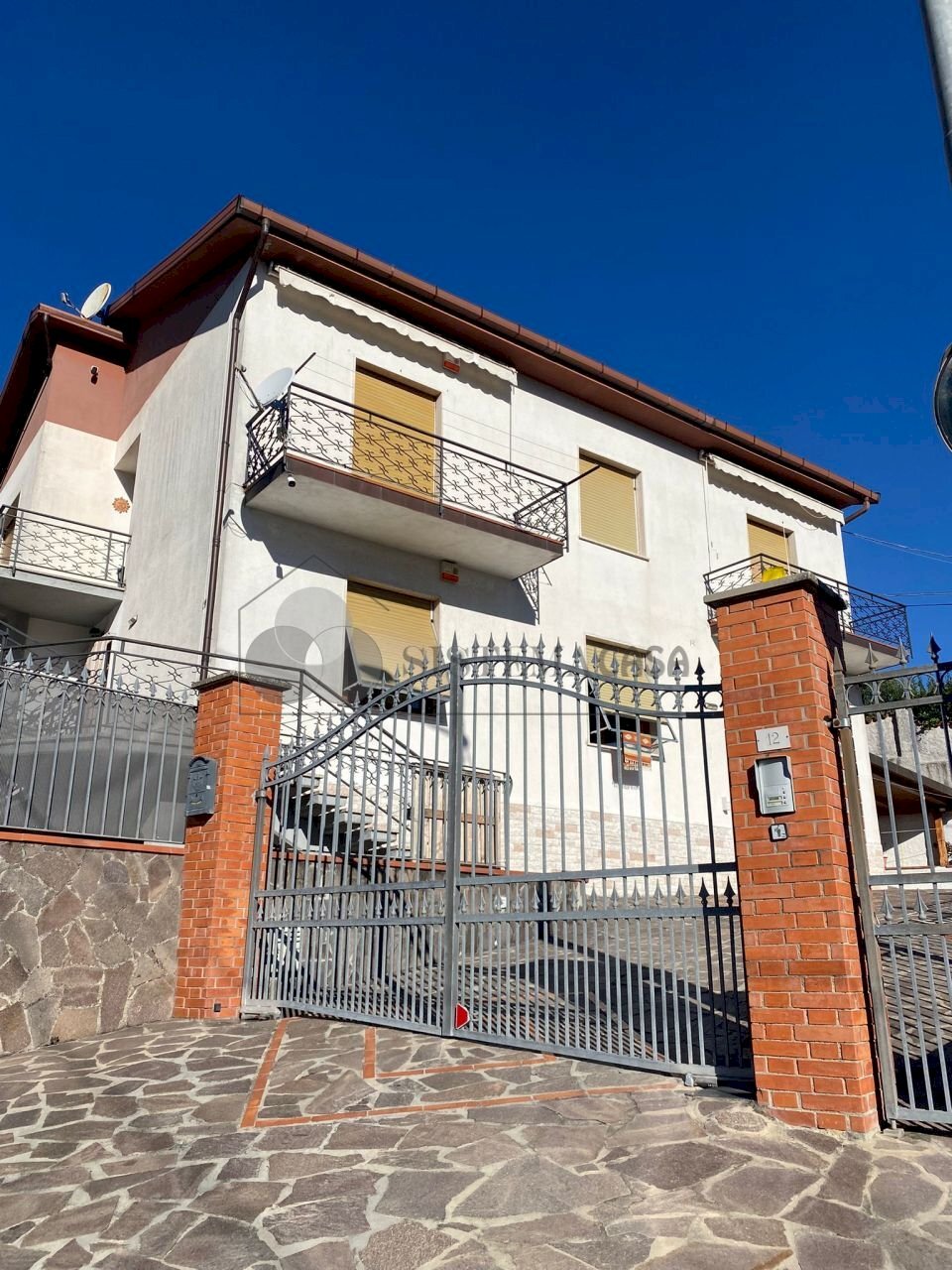 WhatsApp Image 2025-10-07 at 10.32.00.jpeg - Villa Via 1º Maggio 12, Follo - photo 1