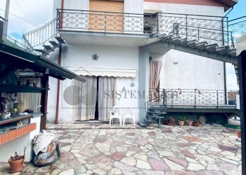 WhatsApp Image 2025-10-07 at 10.32.30.jpeg - Villa Via 1º Maggio 12, Follo - photo 4