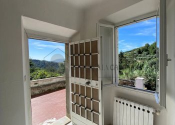 SALA TERRAZZO.jpeg - Porzione di casa via pegui 1, Calice al Cornoviglio - foto 5