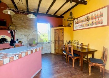 WhatsApp Image 2025-07-01 at 11.48.58 (1).jpeg - Portion of a house Via Stazione 25, Follo - photo 6