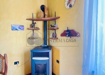 WhatsApp Image 2025-07-01 at 11.48.58 (2).jpeg - Portion of a house Via Stazione 25, Follo - photo 8